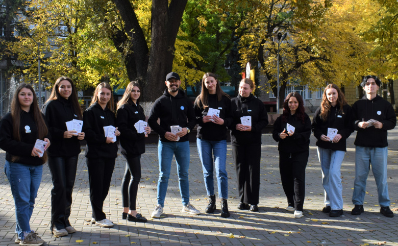 Studenții de la Bălți îndeamnă tinerii din Moldova să meargă pe 3 noiembrie LA VOT!