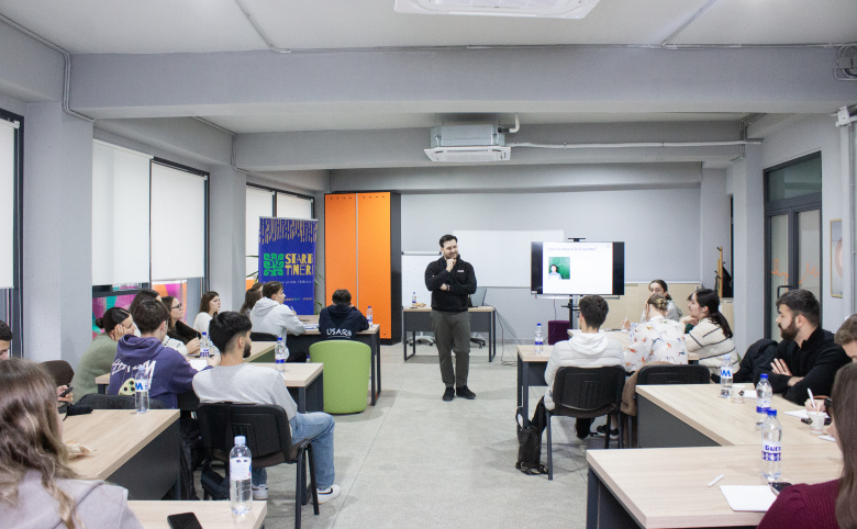 Studenții USARB au participat la trainingul practic „Cum să scriu un CV” – un pas important spre construirea unei cariere de succes