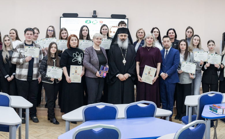 Poetul național Mihai Eminescu, omagiat la Bălți