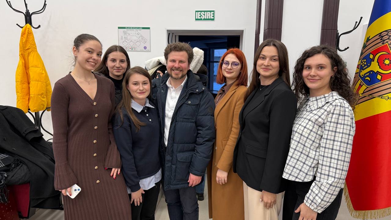 Absolvenții USARB, în dialog direct cu Ministrul Educației și Cercetării privind viitorul învățământului la disciplinele reale