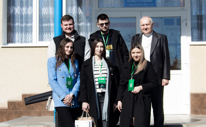 Echipa USARB, în vizită  de orientare profesională în raionul Rîșcani