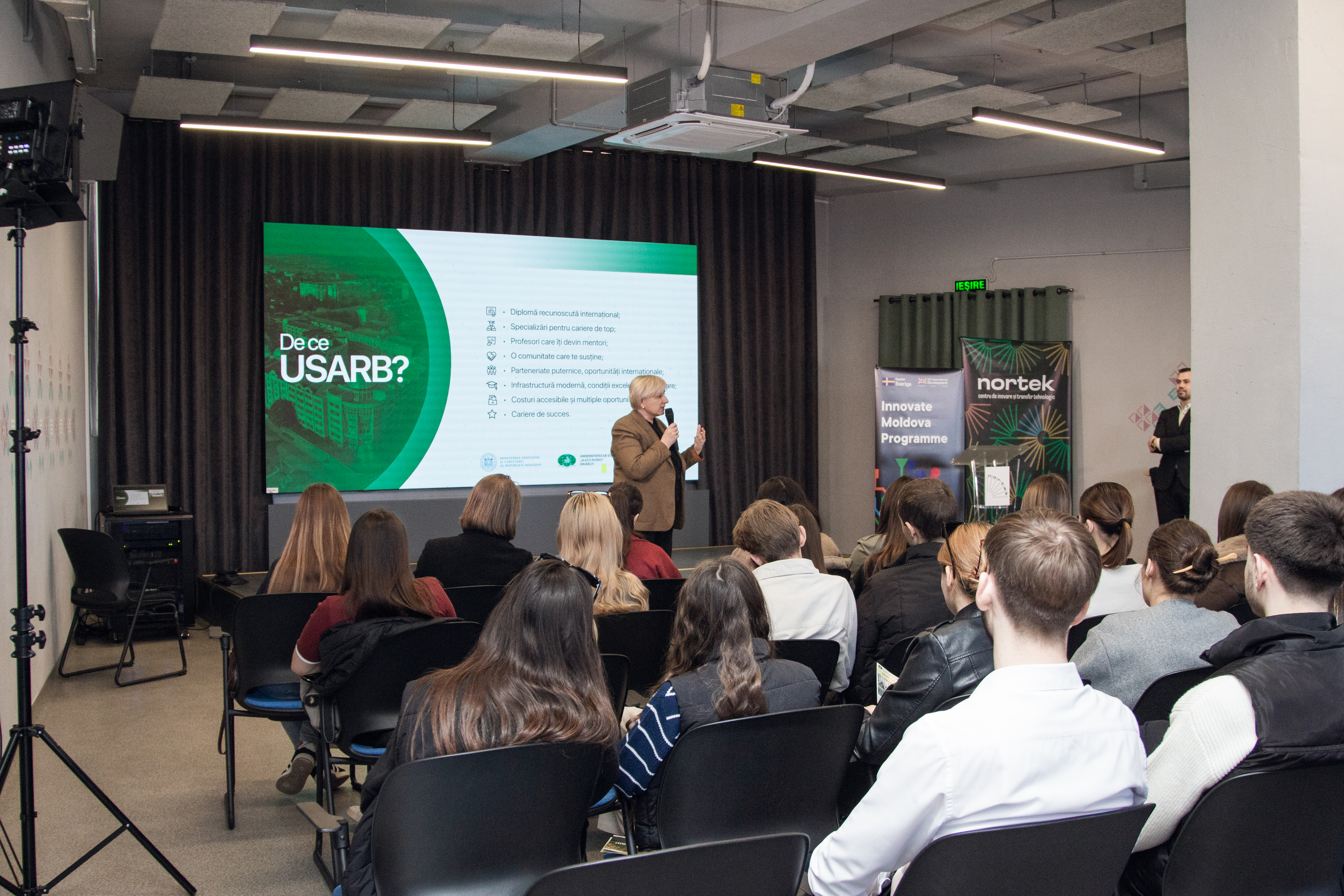 USARB a deschis porțile pentru viitorii studenți: Open Campus pentru liceenii de la „B. P. Hașdeu”